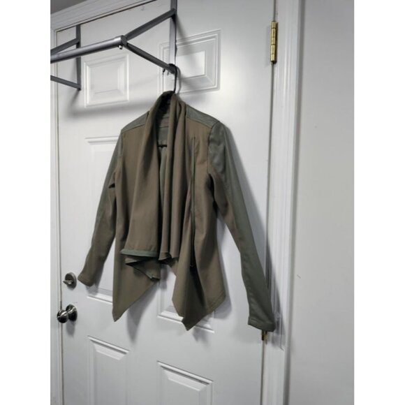 Blank NYC Faux Suede Leather Draped Moto Asymmetrical Jacket Green XS - Picture 4 of 15